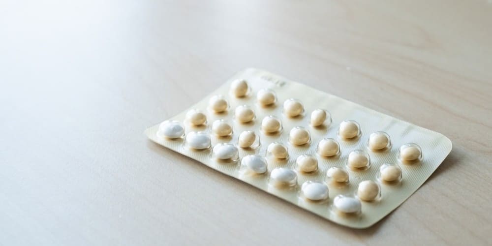 まとめ:避妊薬は安全に入手して安心して服用しよう