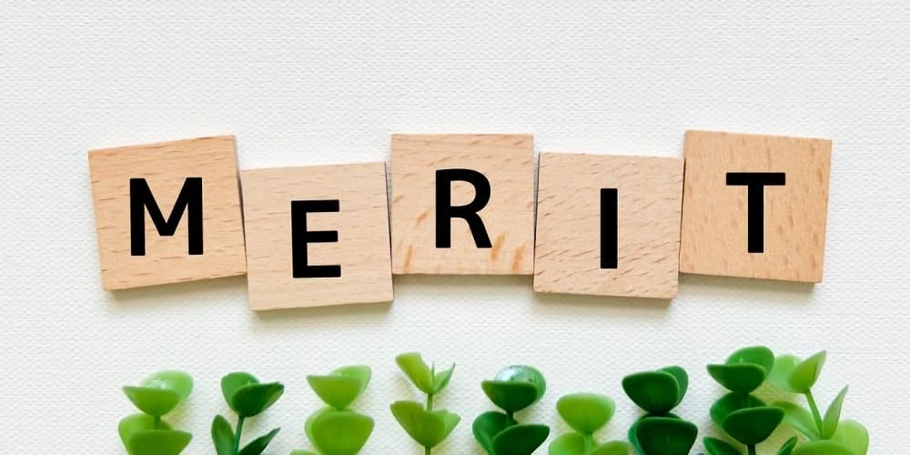 マンジャロをオンライン診療で購入するメリットと通販との違い